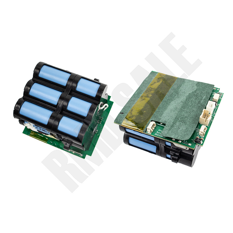 аккумулятор с основной платой в сборе RV-UR390